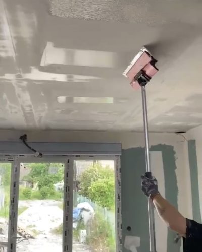 RATISSAGE PLAFOND plafond ratissé par le peintre